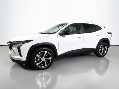 Used 2025  Chevrolet Trax FWD 4dr 1RS at Dutro Auto near Zanesville, OH