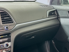 Used 2020  Hyundai Elantra 4d Sedan Value Edition at Dutro Auto near Zanesville&comma; OH
