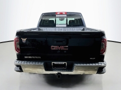 Used 2018  GMC Sierra 1500 4WD Crew Cab SLT at Dutro Auto near Zanesville&comma; OH
