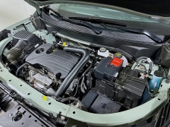 Used 2025  Chevrolet Equinox AWD 4dr LT w/2LT at Dutro Auto near Zanesville, OH