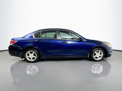 Used 2009  Honda Accord Sedan 4d LX Auto at Dutro Auto near Zanesville&comma; OH