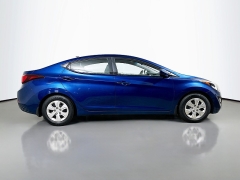 Used 2016  Hyundai Elantra 4d Sedan SE Auto at Graham Auto Mall near Mansfield, OH