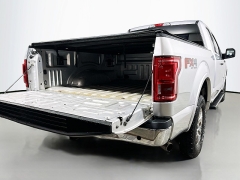 Used 2017  Ford F-150 4WD SuperCab Lariat at Dutro Auto near Zanesville&comma; OH