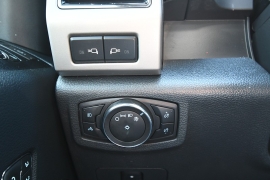 Used 2022  Ford Super Duty F-350 4WD LARIAT Crew Cab DRW 8' Box at Dutro Auto near Zanesville, OH