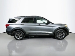Used 2023  Ford Explorer XLT 4WD at Dutro Auto near Zanesville&comma; OH