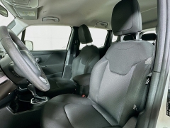 Used 2020  Jeep Renegade 4d SUV FWD Sport at Dutro Auto near Zanesville&comma; OH