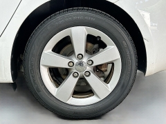 Used 2015  Dodge Dart 4d Sedan SXT at Dutro Auto near Zanesville, OH