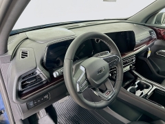 New 2026  Chevrolet Traverse AWD 4dr Z71 at Dutro Auto near Zanesville, OH