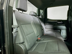 Used 2022  Chevrolet Silverado 1500 4WD Crew Cab 147" LT w&sol;2FL at Graham Auto Mall near Mansfield&comma; OH