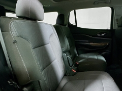 Used 2020  GMC Acadia 4d SUV FWD SLE V6 at Dutro Auto near Zanesville&comma; OH