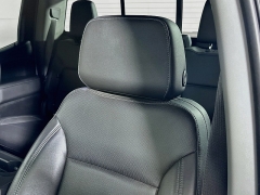 Used 2019  Chevrolet Silverado 1500 4WD Crew Cab LTZ at Graham Auto Mall near Mansfield&comma; OH