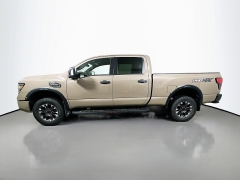 Used 2023  Nissan Titan XD 4x4 Crew Cab PRO-4X at Dutro Auto near Zanesville&comma; OH