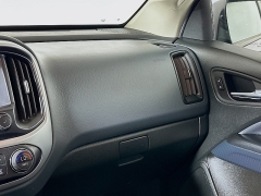 Used 2022  Chevrolet Colorado 4WD Crew Cab 128" Z71 at Dutro Auto near Zanesville&comma; OH