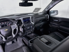 Used 2019  Chevrolet Silverado 1500 4WD Crew Cab LTZ at Graham Auto Mall near Mansfield&comma; OH