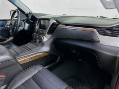 Used 2019  GMC Yukon XL 4d SUV 4WD Denali at Dutro Auto near Zanesville&comma; OH