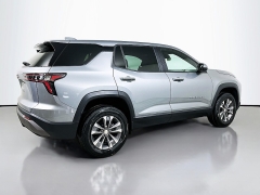 New 2026  Chevrolet Equinox FWD 4dr LT w&sol;1LT at Graham Auto Mall near Mansfield&comma; OH