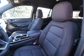 New 2027  Chevrolet Equinox FWD 4dr LT w&sol;1LT at Graham Auto Mall near Mansfield&comma; OH