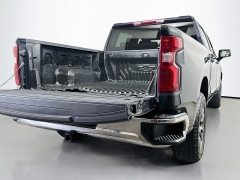Used 2024  Chevrolet Silverado 1500 4WD Crew Cab 147" LT w&sol;2FL at Dutro Auto near Zanesville&comma; OH