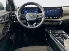 New 2026  Chevrolet Equinox FWD 4dr LT w&sol;1LT at Graham Auto Mall near Mansfield&comma; OH