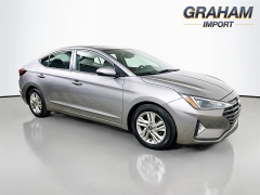 Used 2020  Hyundai Elantra 4d Sedan Value Edition at Dutro Auto near Zanesville&comma; OH