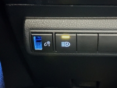 Used 2022  Toyota Corolla LE CVT at Graham Auto Mall near Mansfield, OH