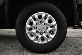 Used 2024  Chevrolet Silverado 2500HD 4WD Crew Cab 172" LT Gas at Graham Auto Mall near Mansfield&comma; OH