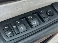 Used 2019  Chrysler Pacifica 4d Wagon Touring L at Dutro Auto near Zanesville&comma; OH