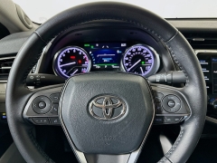Used 2019  Toyota Camry 4d Sedan XLE at Dutro Auto near Zanesville, OH