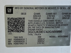 Used 2018  Chevrolet Silverado 1500 4WD Crew Cab LT Z71 at Dutro Auto near Zanesville&comma; OH