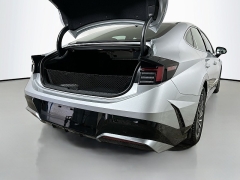 Used 2025  Hyundai Sonata Hybrid SEL FWD at Dutro Auto near Zanesville&comma; OH