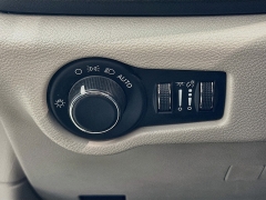Used 2023  Chrysler Voyager LX FWD at Dutro Auto near Zanesville&comma; OH