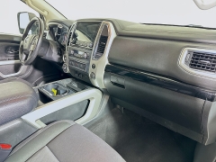 Used 2021  Nissan Titan 4x4 Crew Cab SV at Dutro Auto near Zanesville&comma; OH