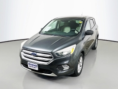 Used 2017  Ford Escape 4d SUV FWD SE at Dutro Auto near Zanesville, OH