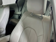 Used 2019  Chrysler Pacifica 4d Wagon Touring L Plus at Graham Auto Mall near Mansfield&comma; OH