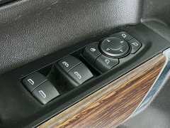 Used 2021  Chevrolet Silverado 1500 4WD Crew Cab 147" High Country at Graham Auto Mall near Mansfield, OH