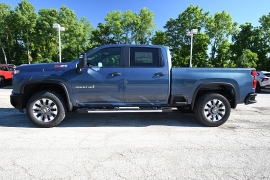 New 2026  Chevrolet Silverado 2500HD 4WD Crew Cab 159" Custom Gas at Graham Auto Mall near Mansfield&comma; OH