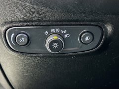 Used 2021  Chevrolet Equinox AWD 4dr LT w&sol;1LT at Dutro Auto near Zanesville&comma; OH