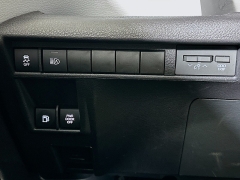 Used 2025  Toyota Sienna XLE Autono-MaaS FWD 7-Passenger at Dutro Auto near Zanesville&comma; OH