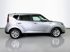 Used 2024  Kia Soul LX IVT at Dutro Auto near Zanesville&comma; OH