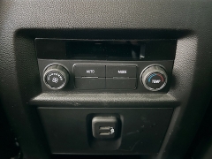 Used 2023  Chevrolet Traverse FWD 4dr LT Cloth w/1LT at Graham Auto Mall near Mansfield, OH