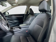 Used 2023  Nissan Altima 2.5 SV Sedan at Dutro Auto near Zanesville, OH