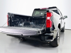 Used 2019  Chevrolet Silverado 1500 4WD Crew Cab RST at Dutro Auto near Zanesville&comma; OH