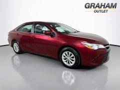 Used 2017  Toyota Camry 4d Sedan LE at Dutro Auto near Zanesville&comma; OH