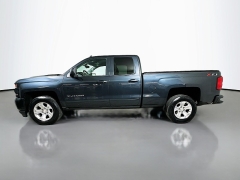 Used 2019  Chevrolet Silverado 1500 Legacy 4WD Double Cab LT All Star Edition at Dutro Auto near Zanesville&comma; OH