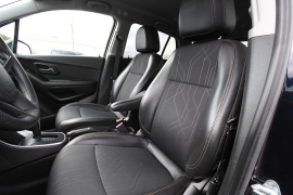 Used 2021  Chevrolet Trax FWD 4dr LT at Graham Auto Mall near Mansfield&comma; OH