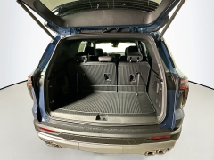 New 2026  Chevrolet Traverse AWD 4dr Z71 at Dutro Auto near Zanesville, OH