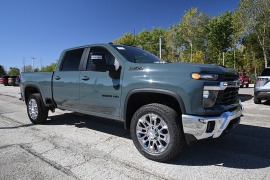 New 2026  Chevrolet Silverado 2500HD 4WD Crew Cab 159" LT Gas at Graham Auto Mall near Mansfield&comma; OH