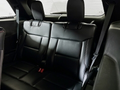 Used 2025  Ford Explorer ST-Line 4WD at Graham Auto Mall near Mansfield&comma; OH