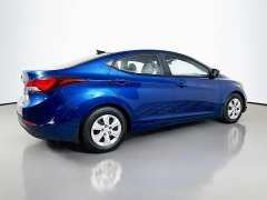 Used 2016  Hyundai Elantra 4d Sedan SE Auto at Graham Auto Mall near Mansfield, OH