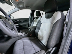 Used 2024  Chevrolet Trax FWD 4dr LS at Dutro Auto near Zanesville&comma; OH